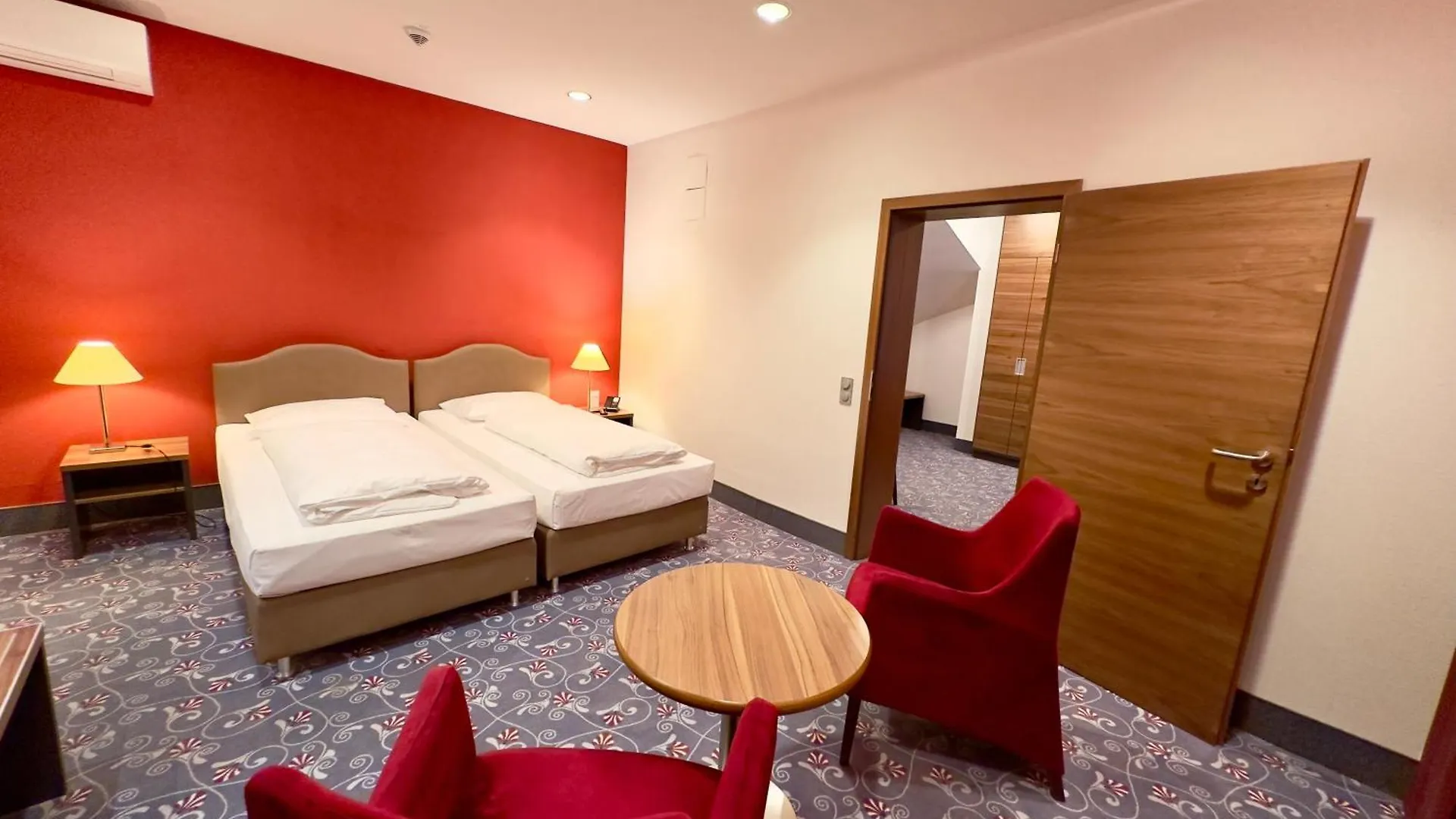 Prinzhotel Rothenburg Ротенбург-на-Таубере 4*,